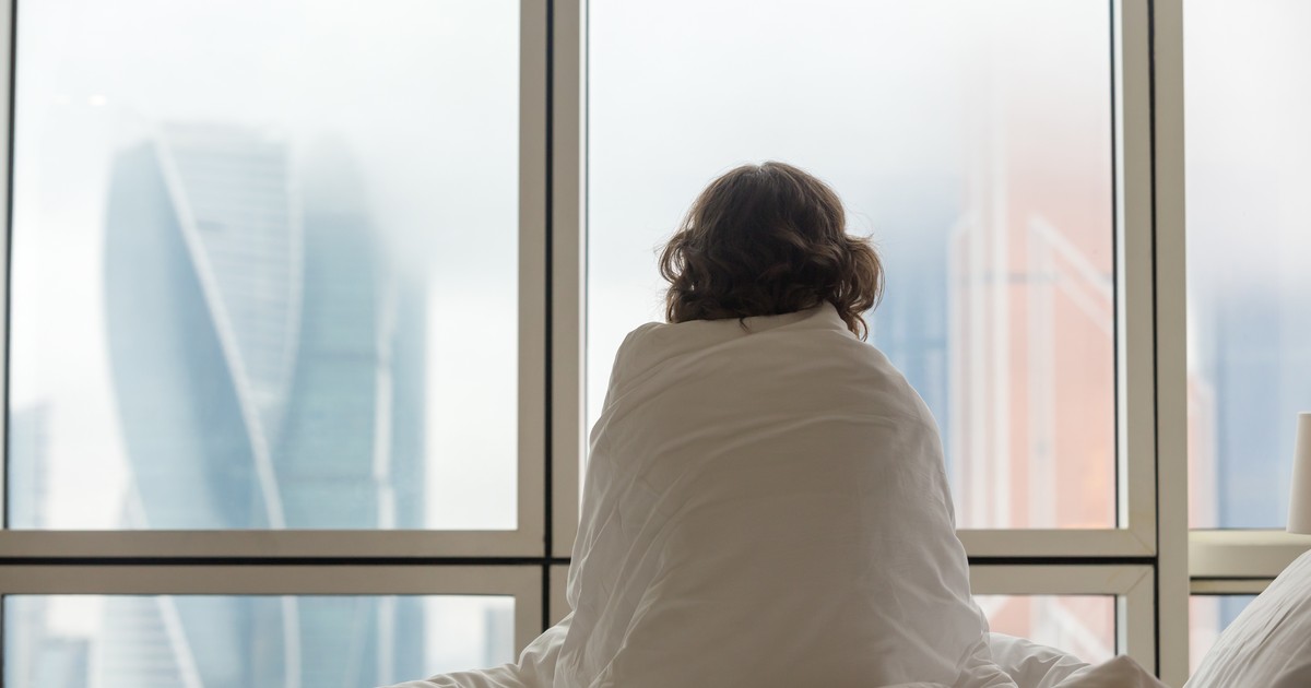 眠れない日が続くとき 心療内科に相談したい生活リズムの乱れ